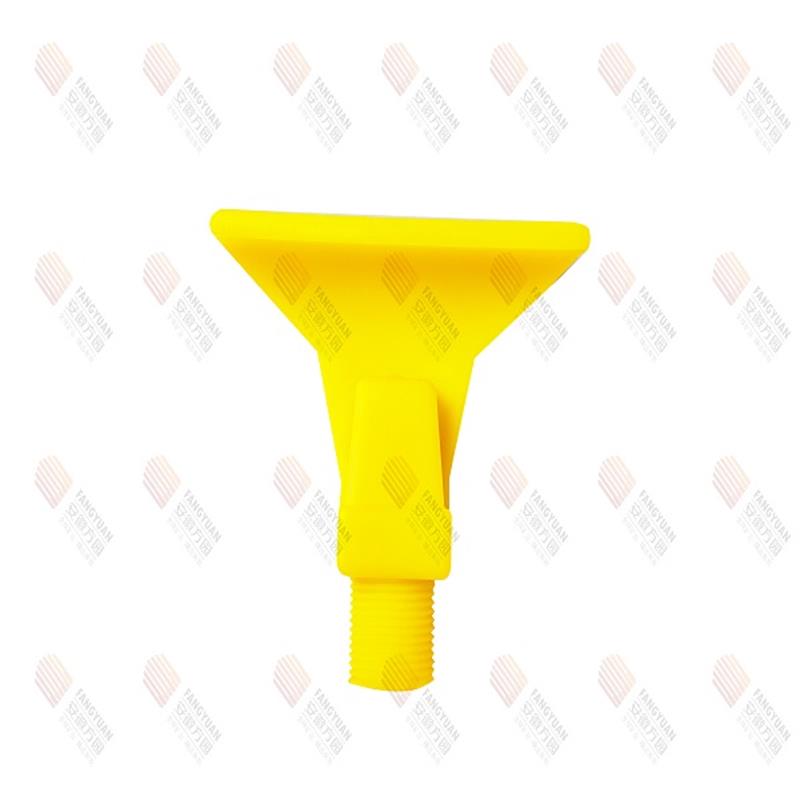 Spraying nozzle for underground mining